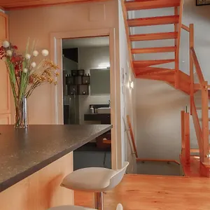 בקתה Saplan Real Estate Sarraera, וויאלהה