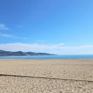  Apartamento Delta Muga, Piso Muy Cerca De La Playa España